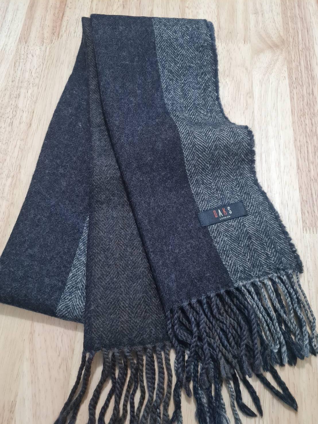 ผ้าพันคอ Wool DAKS (ของใหม่) หล่อมาก ติดลบได้