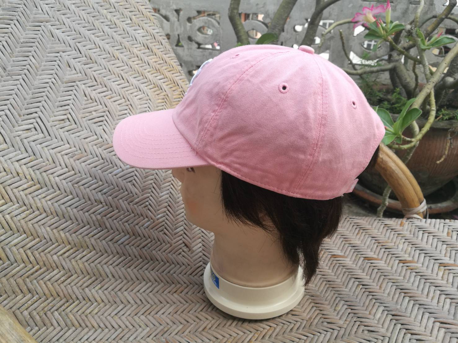 หมวกแก๊ป 47BRAND NY สีชมพูหวานๆ สำหรับหญิง