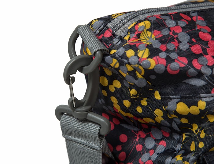 Ecosusi กระเป๋าคุณแม่ กระเป๋าสัมภาระคุณแม่ กระเป๋าแม่ลูกอ่อน แขวนรถเข็นเด็กได้ หิ้ว หรือสะพายไหล่ได้ (Black)