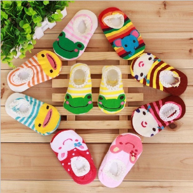 ถุงเท้าเด็กอ่อน ถุงเท้าเด็กเล็ก ถุงเท้าทารก 3-18 เดือน ชายหญิง ข้อสั้น มีกันลื่น รูปสัตว์น่ารัก