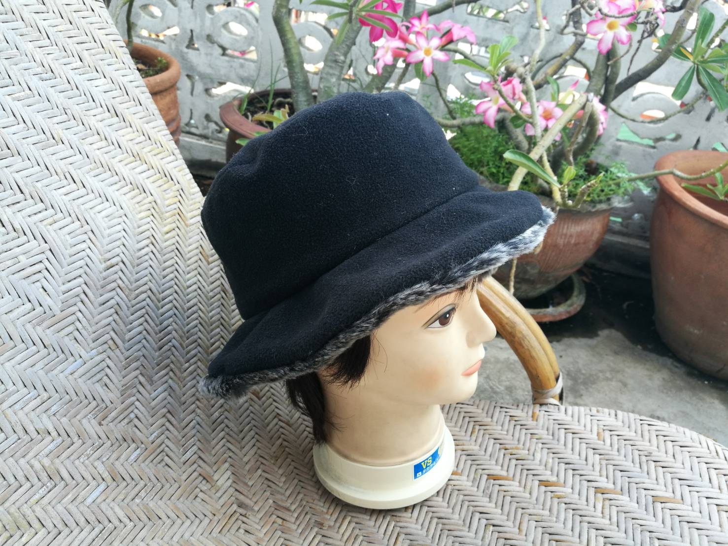 หมวกบักเก็ตเฟอร์หนาอุ่นมาก ใส่ได้ 2 ด้าน