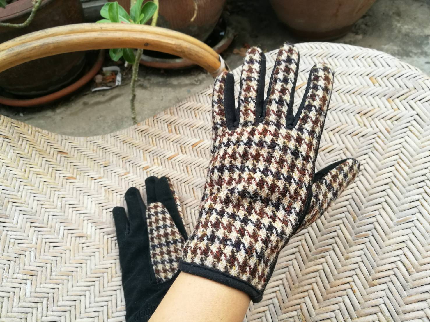 ถุงมือขนสัตว์ HARRIS TWEED (ของใหม่)