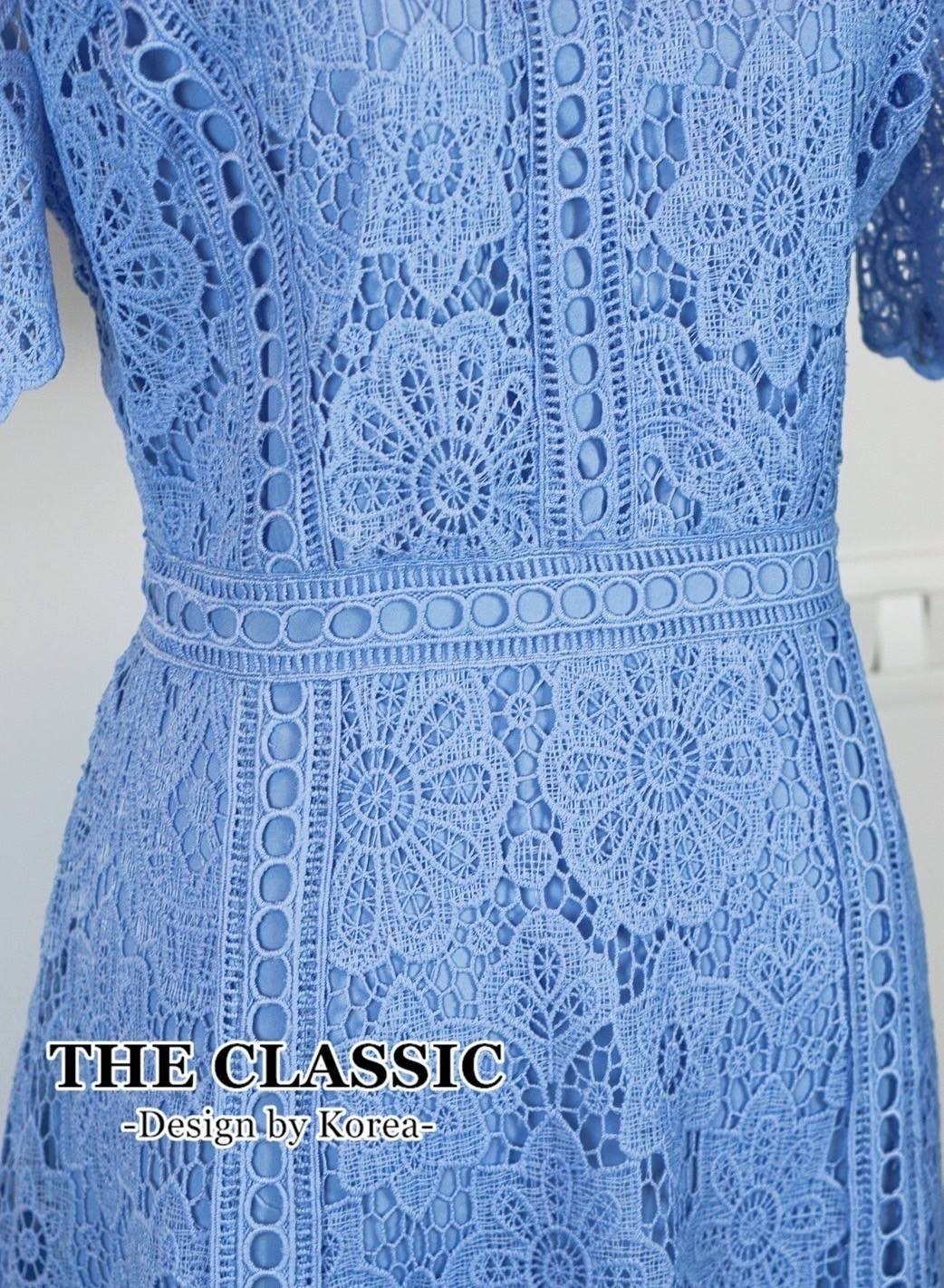 (ไซส์อก46) เดรสยาวลูกไม้ คอกลมใช้ผ้าลูกไม้เนื้อหนาอย่างดี ขึ้นลวดลายดอกไม้ ลายชัด ผ้าแน่นสวย ตัดต่อเพิ่มดีเทลแต่งด้วยลูกไม้ทรงกลมหลายจุด ใส่สบาย : สินค้าคุณภาพ (พร้อมส่ง)