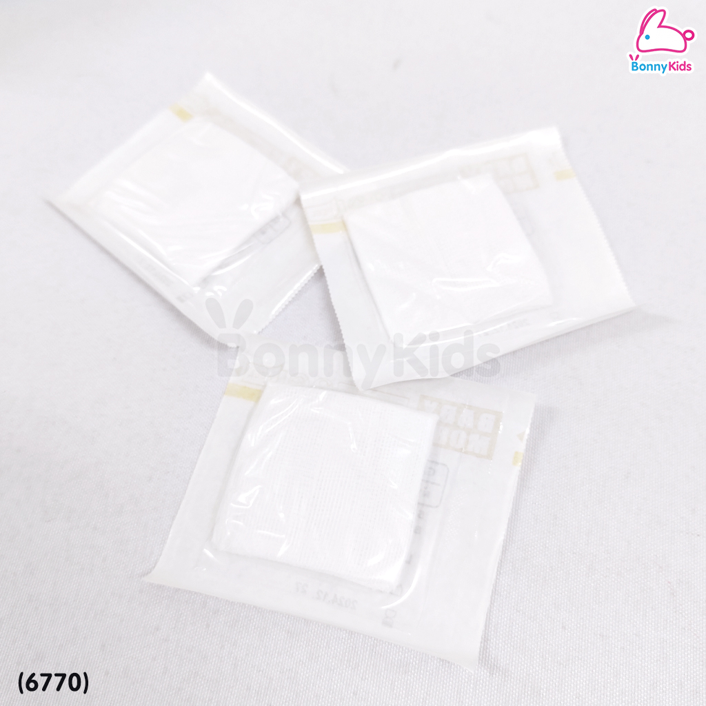 (6770) Baby Moby (เบบี้โมบี้) ผ้าก๊อซเช็ดฟัน ผ้าก๊อซเช็ดลิ้น ผ้าก๊อซสเตอไรส์ ขนาด 2x2 นิ้ว ซองละ 2 แผ่น (กล่องละ 32 ซอง)