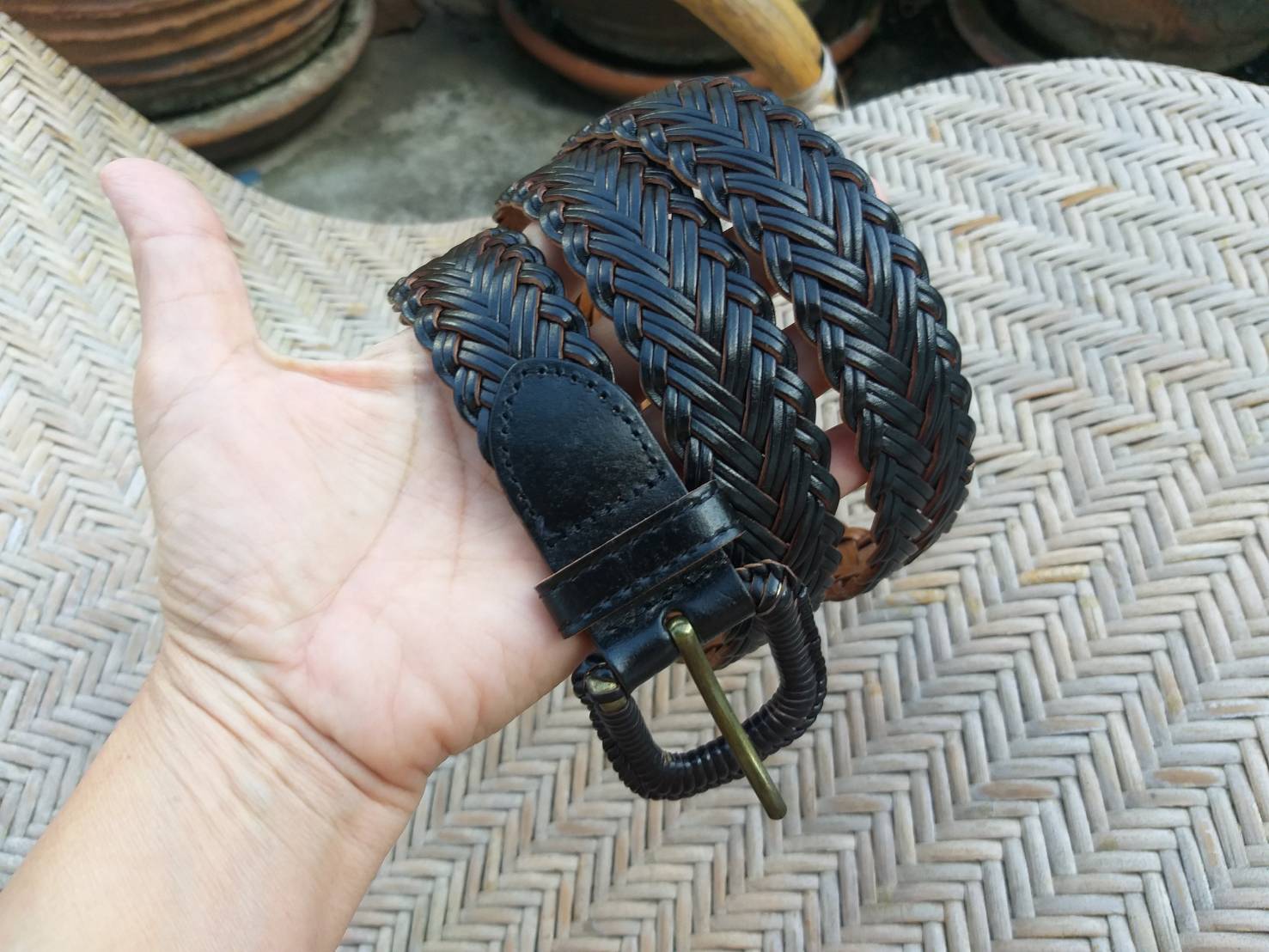 เข็มขัดหนังแท้สานขัด (ของใหม่)