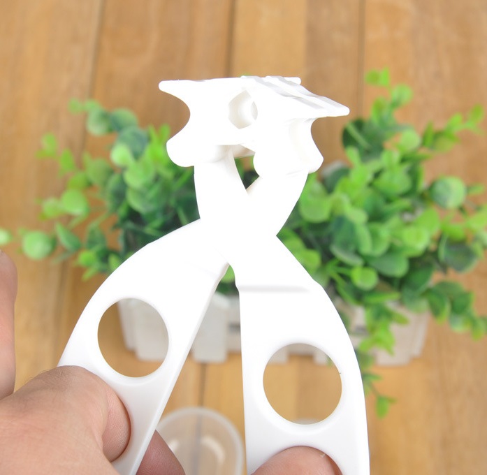 กรรไกรบดอาหารเด็กแบบหยาบ พร้อมกล่องเก็บ สำหรับเด็กหัดเคี้ยว NanaBaby