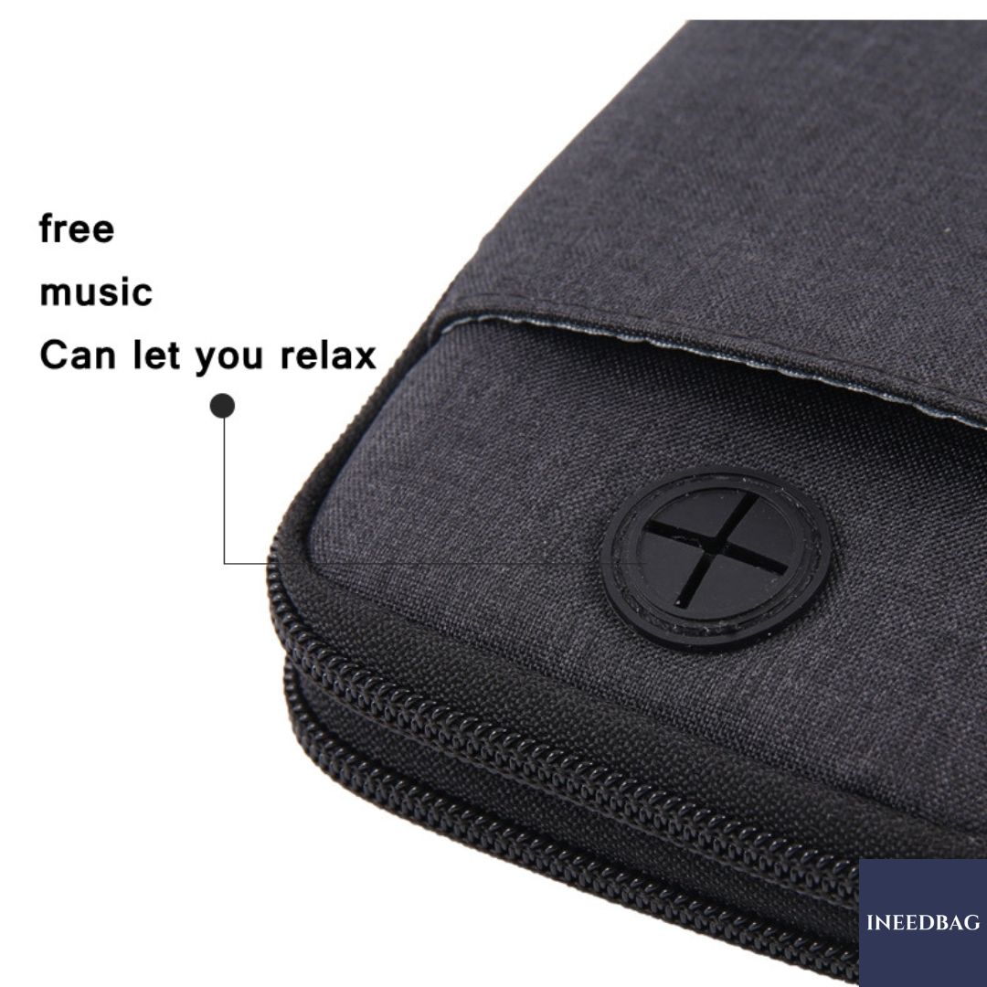 กระเป๋าสะพายคาดลำตัว กระเป๋าสะพายไหล่ กระเป๋าใส่โทรศัพท์มือถือ สายยาวปรับระดับ-ถอดจากตัวกระเป๋าได้ กระเป๋าเกี่ยวกับเข็มขัดได้ มี 3 สีให้เลือก