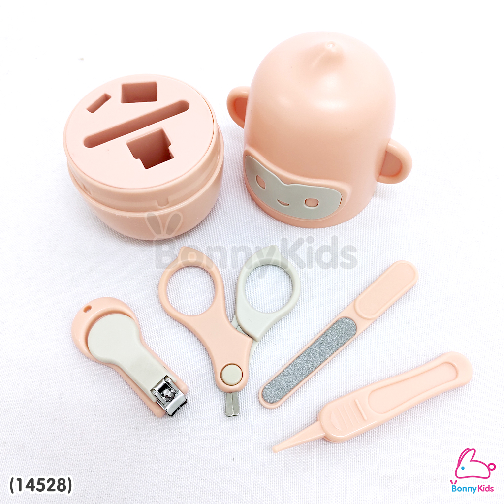 (14528) ชุดกรรไกรตัดเล็บเด็กเล็ก 4 ชิ้น กระบอกลิงน้อย (กรรไกรตัดเล็บ แหนบ ตะไบ กรรไกรหัวสั้น)