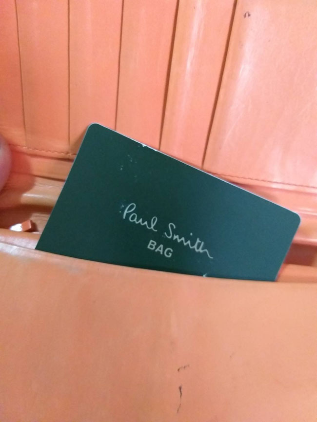 กระเป๋าสตางค์ Paul Smith แท้ แนวเรียบๆ ช่องเยอะะะะ