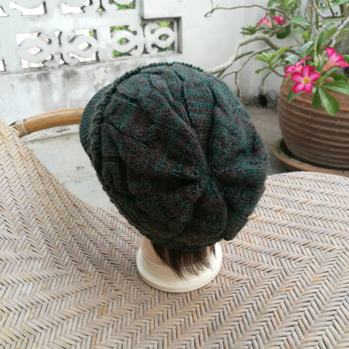 หมวกแก๊บไหมพรม สวยมากใบนี้ ไหมพรมหนาใส่อุ่น