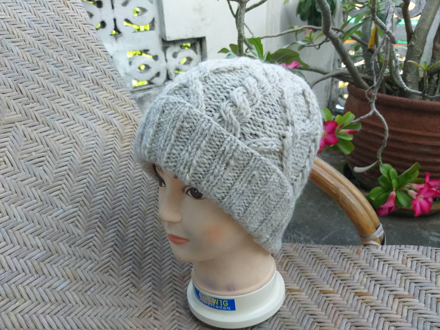 หมวกไหมพรมขนสัตว์ อุ่นสุดๆ ใบนี้ (ของใหม่)