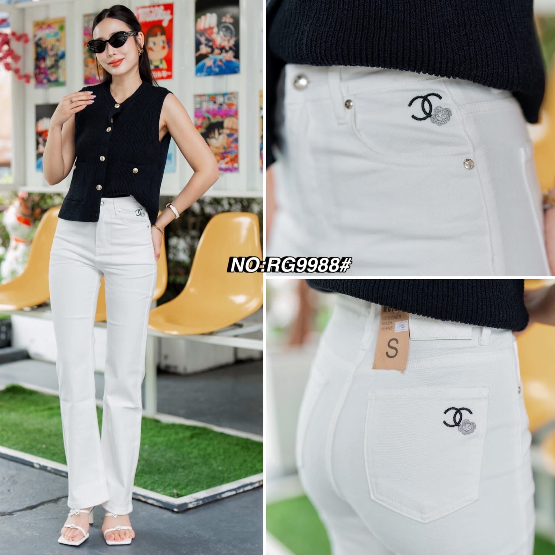 กางเกงยีนส์ขากระบอก ทรงขาตรง เอวสูง สีขาวทรงเรียบๆ ดีเทลติดโลโก้ตรงกระเป๋าหน้า-หลัง สดใส ใส่สบายมว๊ากก งานสวยมาก ใส่สบาย : สินค้าคุณภาพ (พร้อมส่ง)