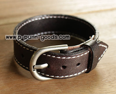 ข้อมือหนังหัวเข็มขัด สีน้ำตาล