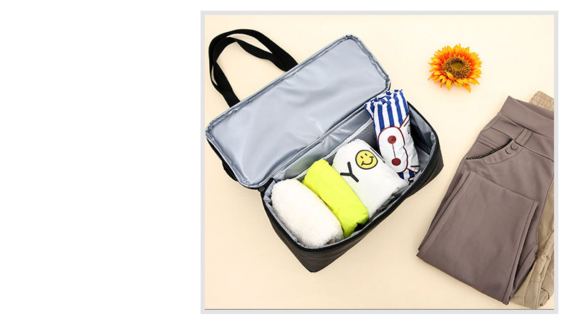 กระเป๋าเก็บความเย็น สะพายได้ เป็นตาข่าย เก็บอุณหภูมิร้อน-เย็น รูปทรงสวย เก๋ กะทัดรัด คุณภาพดี มีดีไซน์ (สีดำ)