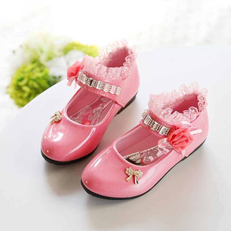 รองเท้าคัทชูเด็กหญิง หนังแก้ว สายเพชร สวยหรู มีสีขาว/ดำ/ชมพู Size 26-37