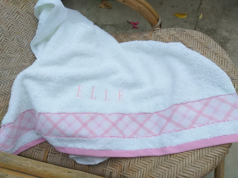 ผ้าขนหนูผืนใหญ่ ELLE (ของใหม่)