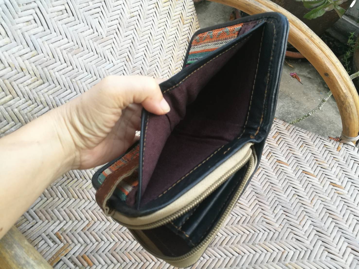 กระเป๋าสตางค์ SALAMA Handmade จากเนปาล สวยมาก (ของใหม่)