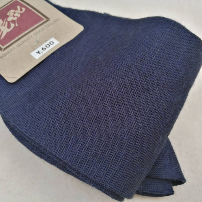 ถุงเท้าชาย สีกรม เนื้อผสมขนสัตว์ ใส่อุ่น เนื้อดีมาก