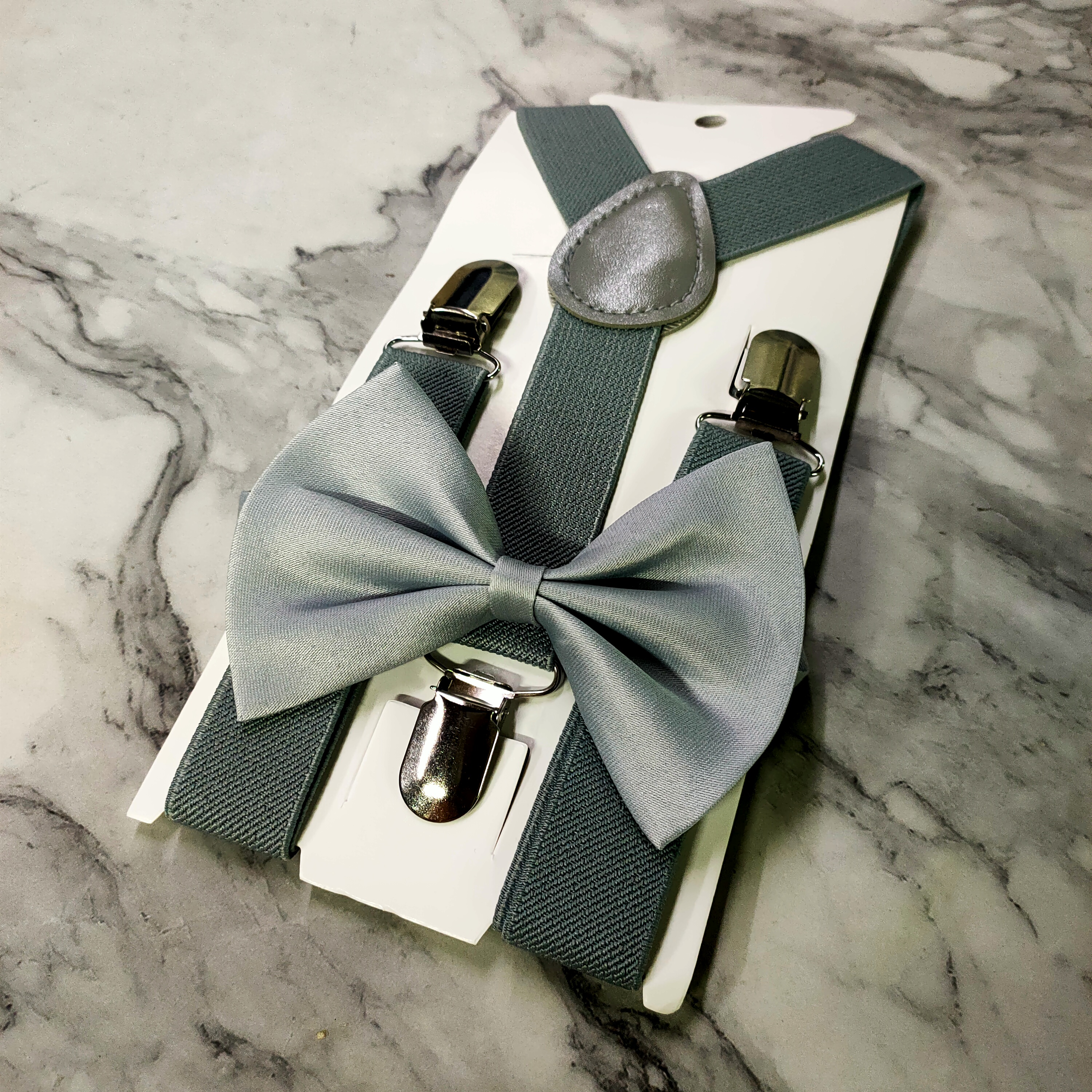 สายเอี๊ยมเด็ก+หูกระต่ายเด็ก (เซต 2 ชิ้น) สายเอี้ยมเด็ก หลังรูปตัว Y หนีบ 3 จุด สำหรับเด็กชาย-เด็กหญิง