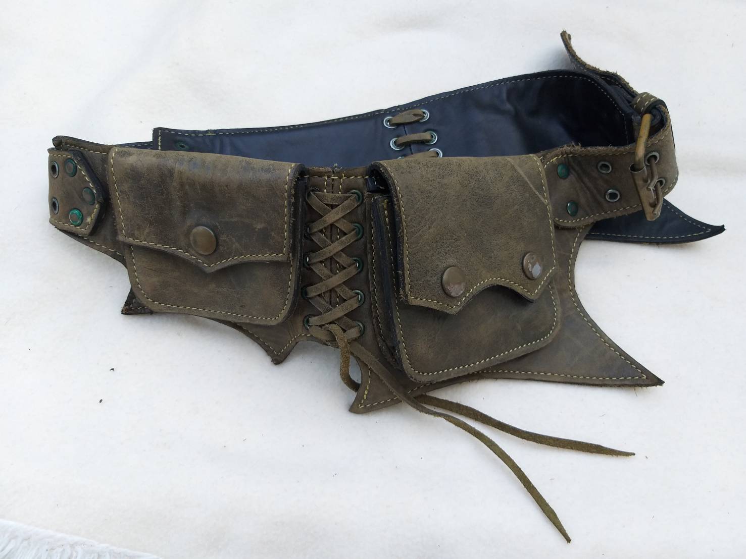 กระเป๋าคาดเอวแนวคาวบอย หนังแท้สวยมาก