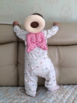 หมอนกันหงายหลัง หมอนกันกระแทก กันล้มเด็ก กันกระแทกหัวเด็ก มีสายคล้องแขน ป้องกันศีรษะและหลังลูกน้อย JJOVCE