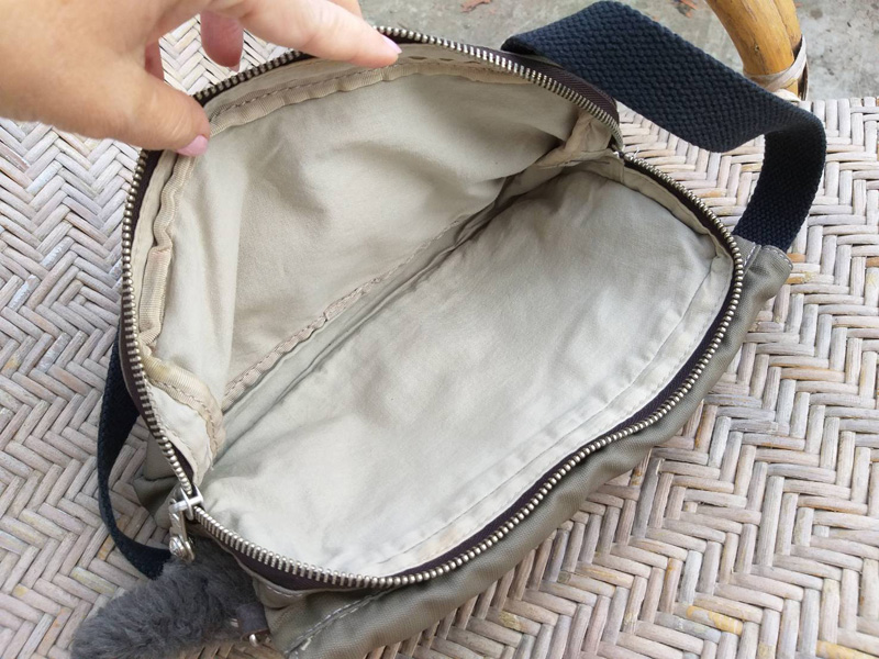 กระเป๋าสะพาย Kipling ของแท้