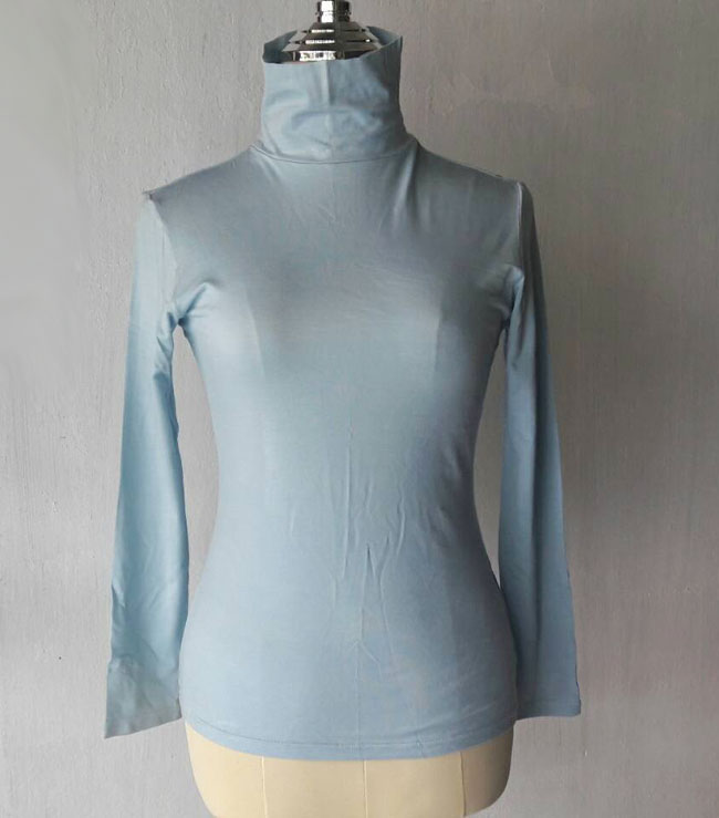 เสื้อฮีทเทคหญิง สีฟ้า Sz M