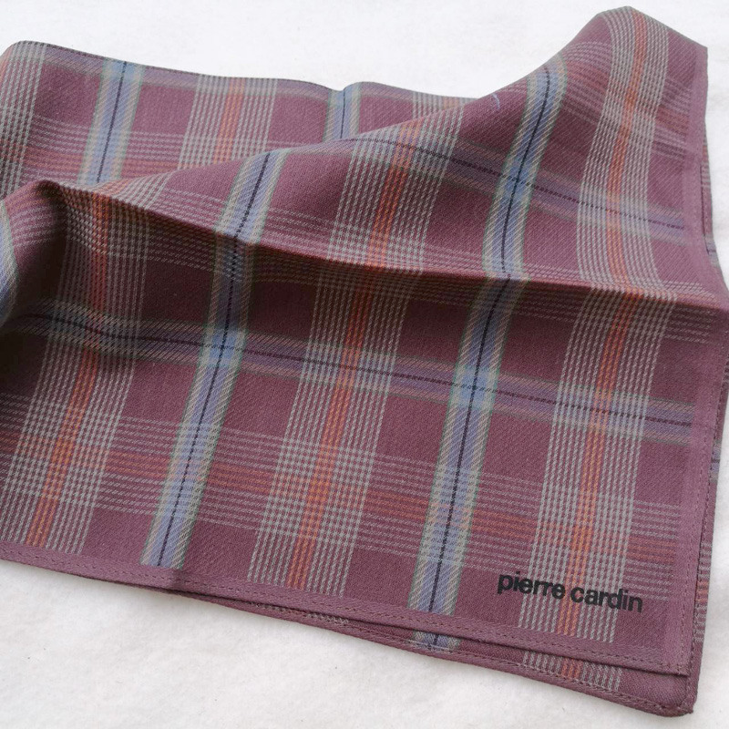 ผ้าเช็ดหน้าชาย แบรนด์เนม pierre cardin