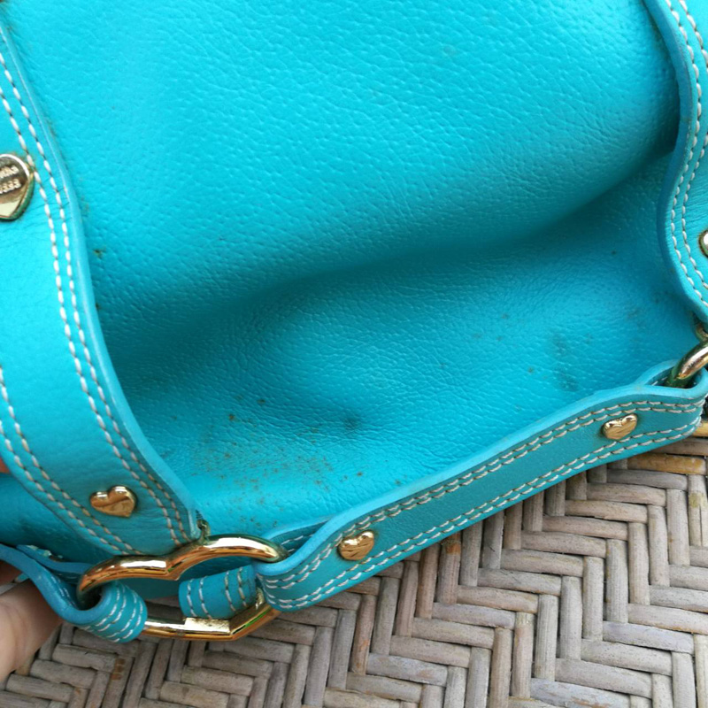 กระเป๋าหนังแท้ Samantha Thavasa แบรนด์แพงงงงง