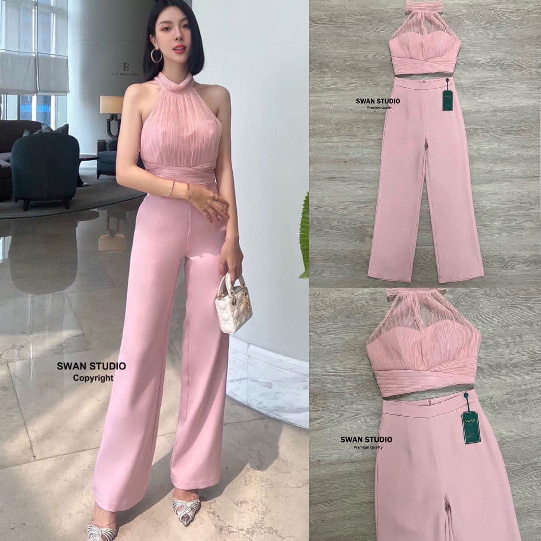 เซทเสื้อคอสูง ผ้าอัดพลีทซีทรู ด้านในเป็นเกาะอก มากับกางเกงขายาว ผ้าพื้น เนื้อผ้าอย่างดี ใส่ออกงาน หรือ โอกาสอื่นๆ สินค้าคุณภาพ (พร้อมส่ง)