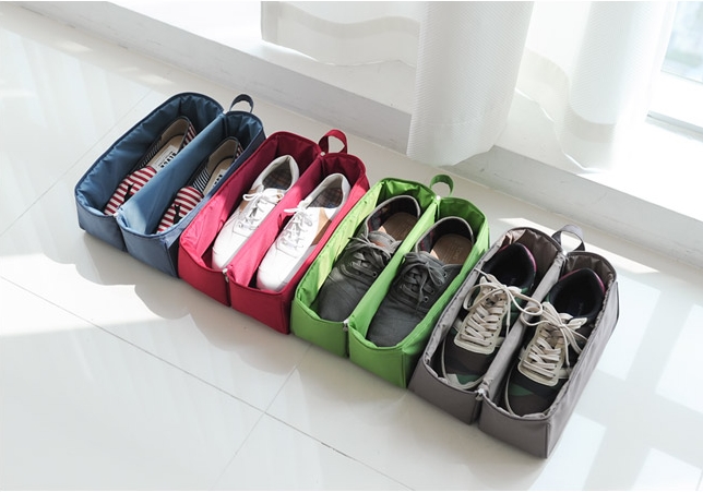 กระเป๋าใส่รองเท้ากันน้ำ อุปกรณ์ห้องน้ำ ผ้าขนหนู หรืออื่น ๆ ได้ตามต้องการ มี 4 สี 4 ลาย ให้เลือก