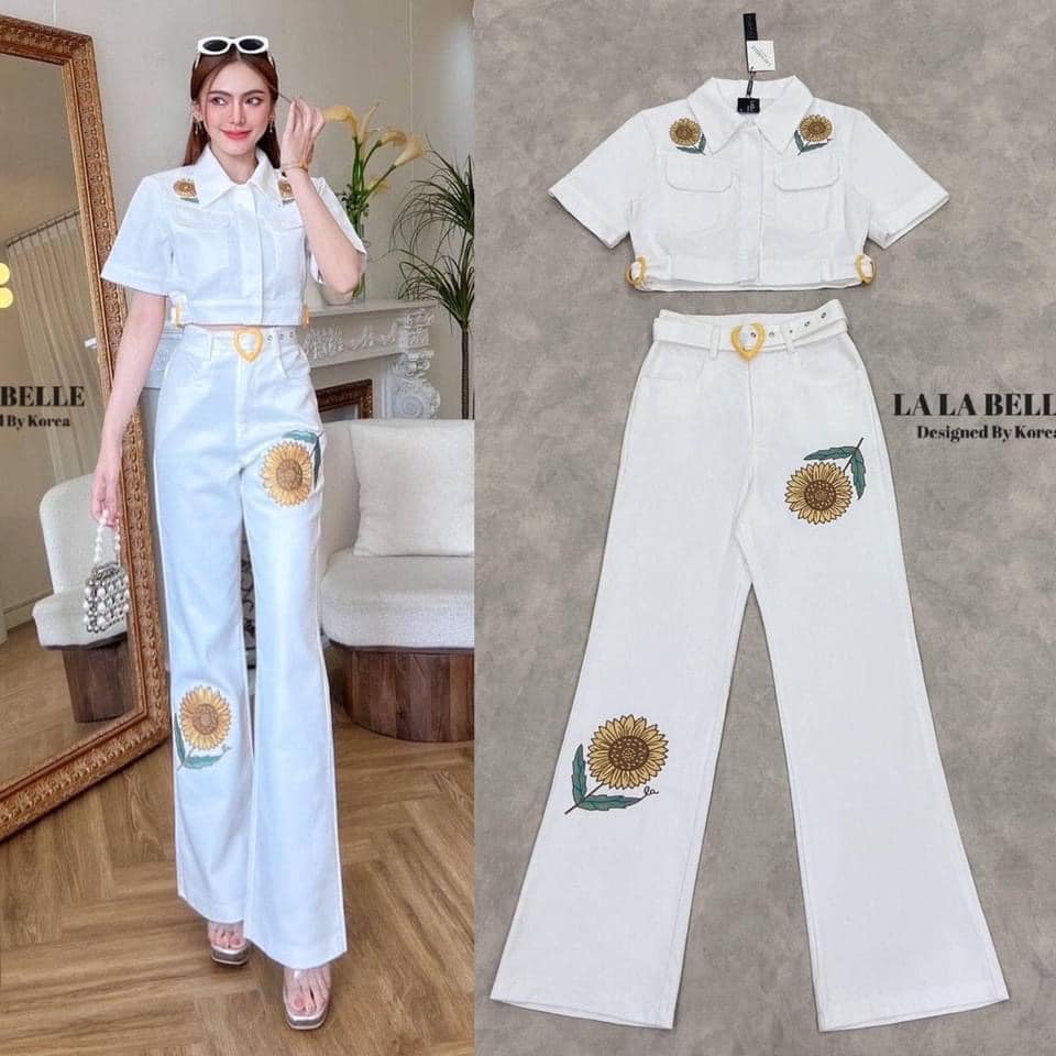 เซต3ชิ้น ยีนส์สีขาวเสื้อเชิ้ตมีแขน ช่วงข้างเอวแต่งสายเข็มขัดช่วงบ่าปักดอก ทานตะวันมีกระเป๋าหน้าอกใส่คู่กับกางเกง ยีนส์สีขาว ใส่สบาย สินค้าคุณภาพ (พร้อมส่ง)