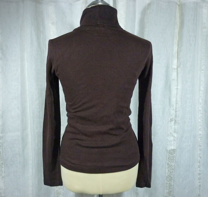 เสื้อแขนยาวคอเต่าสีน้ำตาล Uniqlo SzS