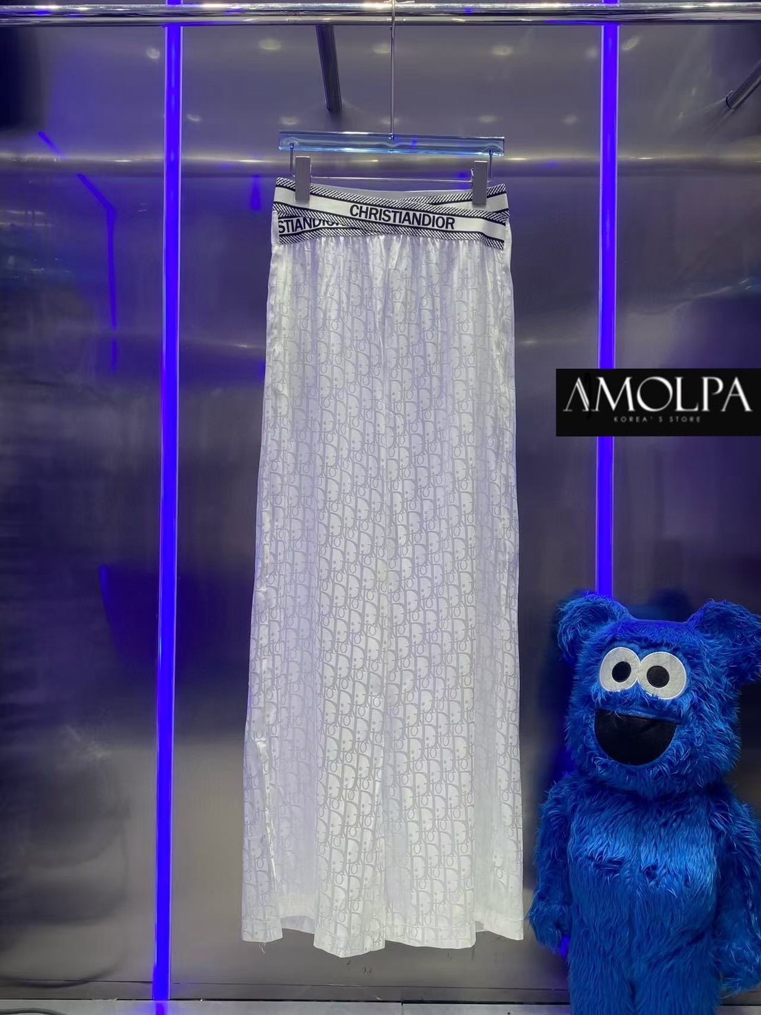 กางเกง CD SILK งานสวยยยยสุดๆค้า รุ่นนี้ไฮเอนชนช๊อป ขึ้นห้างเลยน๊า จัดเลย งาน ใส่สบายสุดๆ ใส่สบาย : สินค้าคุณภาพ (พร้อมส่ง)