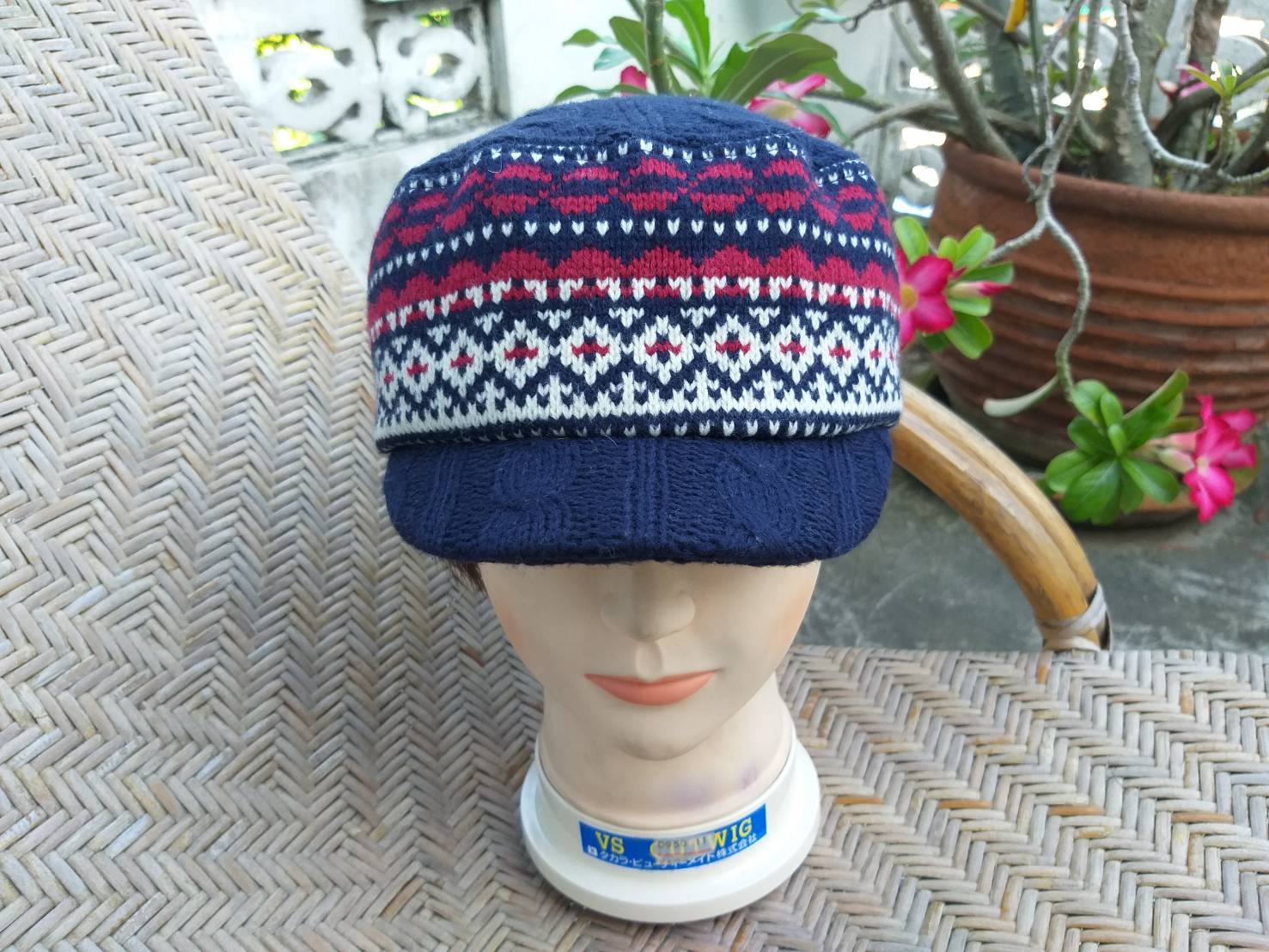 หมวกแก๊บไหมพรม ทรงนิวส์บอย สวยมากใบนี้ ใส่อุ่น