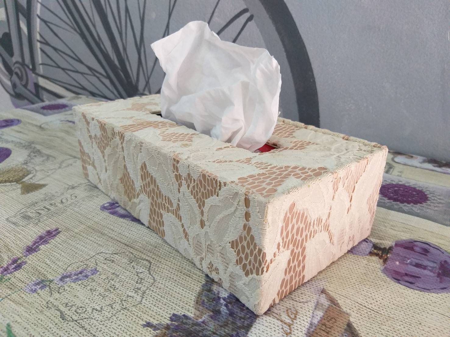 กล่องทิชชูผ้าลูกไม้ Hand made สวยมาก