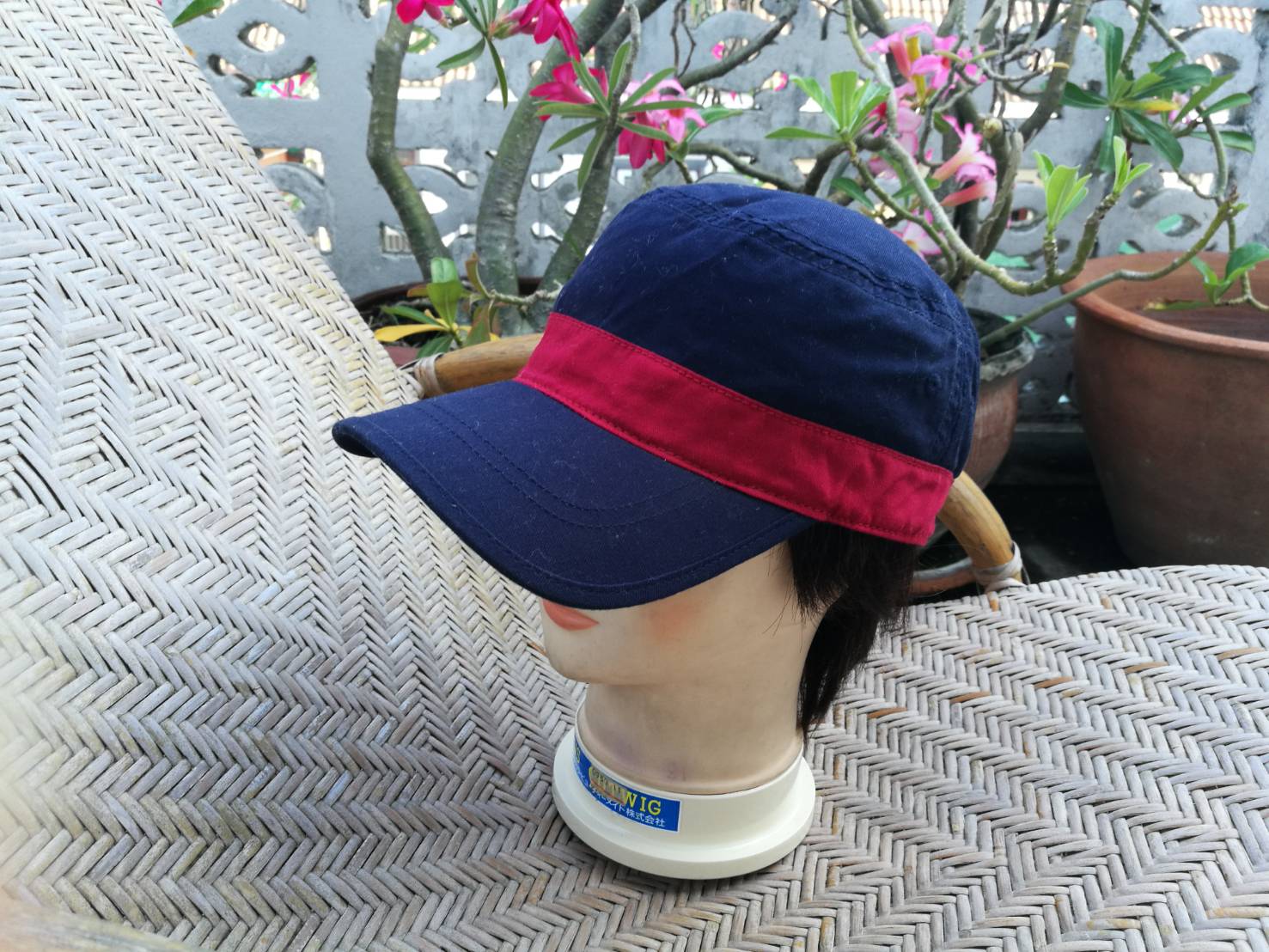 หมวกแก๊ปทรงทหาร Columbia