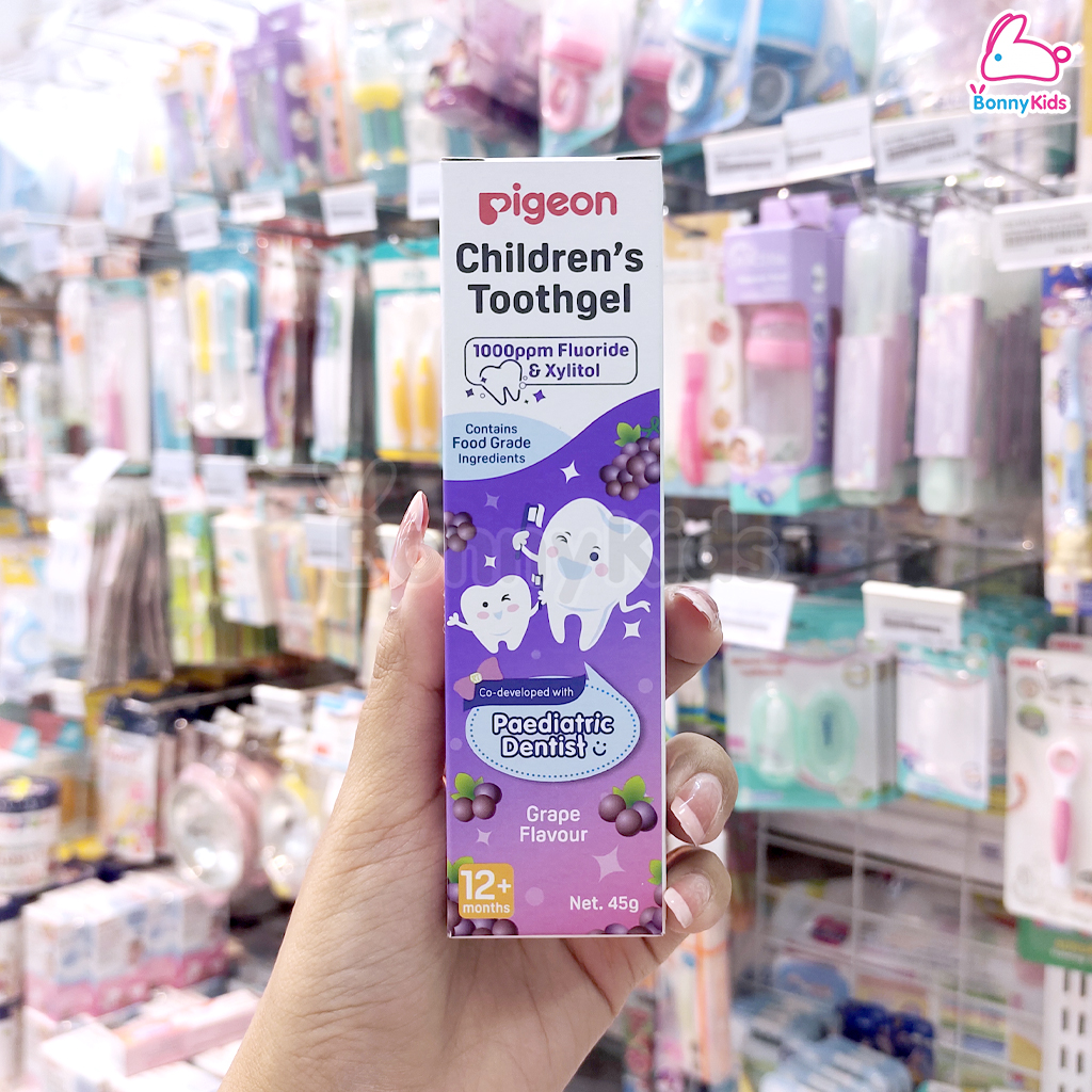 Pigeon (พีเจ้น) Children's Toothgel ยาสีฟันชนิดเจลสำหรับเด็ก ขนาด 45 กรัม (รสธรรมชาติ รสองุ่น รสสตรอว์เบอรี่)