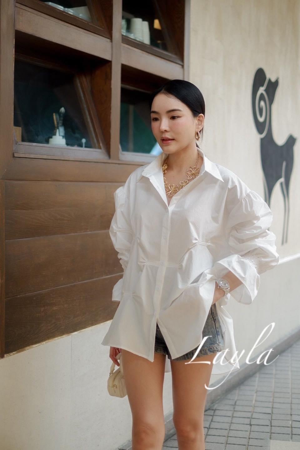 เสื้อเชิ้ตโอเว่อไซส์งานดีเทลสวยๆ ดีไซส์เก๋ๆ ผ้าคอตตอนผสมอย่างดีเย็บดีเทลอย่างดี สุดบรรยายจริงๆ ใส่สบาย : สินค้าคุณภาพ (พร้อมส่ง)