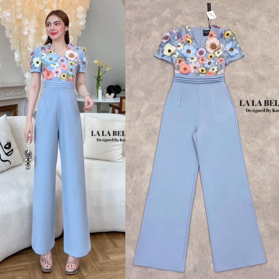 จั้มสูทกางเกงขายาวคอวี แขนสั้นเอวตีเกล็ดเข้ารูปทำให้เอวเล็กเอวน้อยช่วงตัวเสื้อเป็นลูกไม้สามมิติ ใส่สบาย สินค้าคุณภาพ (พร้อมส่ง)