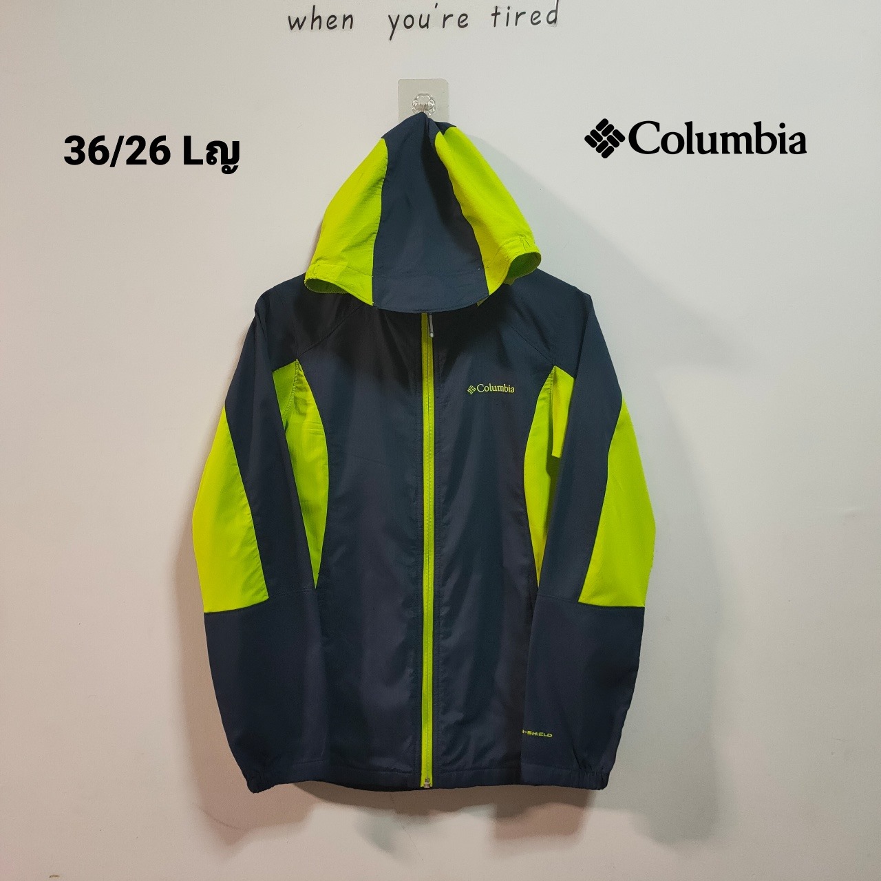 แจ็คเก็ตผ้าร่มกันหนาว Columbia