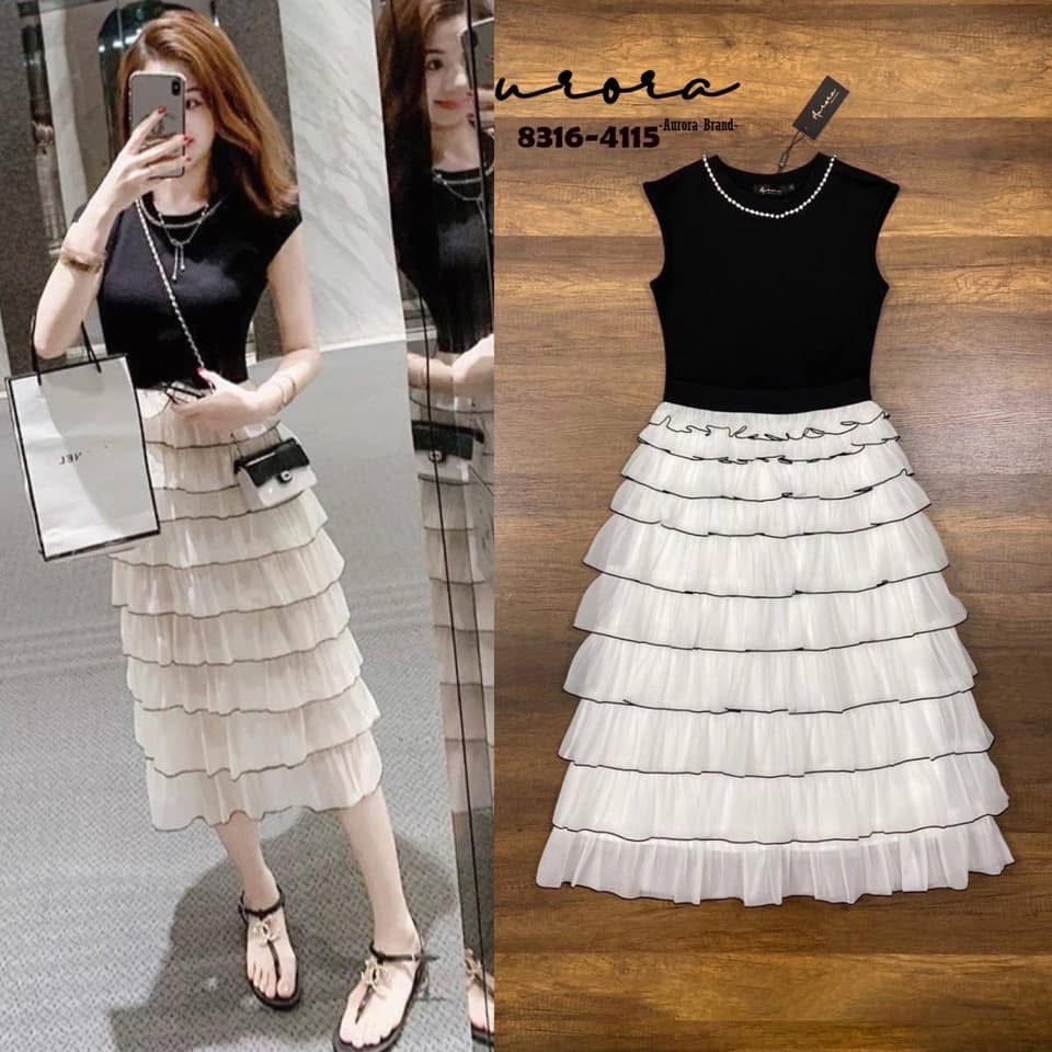 Set เสื้อยืดหยุ่นอย่างดี ใส่สบายๆ แต่งอะไหล่สวยหรูฝุดๆ (เสื้อทรงสวม)+กระโปรงระบายมีเลเยอร์เกร๋ ใส่สบาย : สินค้าคุณภาพ (พร้อมส่ง)