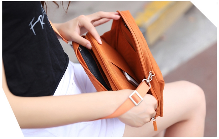 DINIWELL กระเป๋าสะพายข้าง ขนาดกลาง พาดลำตัว กันน้ำ ช่องเยอะ คุณภาพดี สายสะพายเงาสวย มี 5 สีให้เลือก