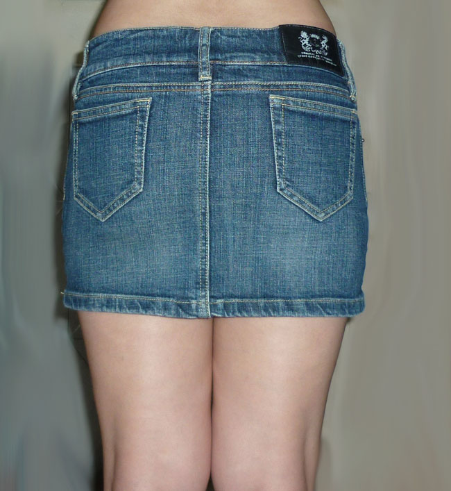 กระโปรงยีนส์ฟอก สวยเรียบๆ จากญี่ปุ่น 30-32-10.5