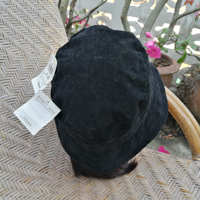 หมวกบักเก็ตกำมะหยี่สีดำ /ใหม่ป้ายห้อย/