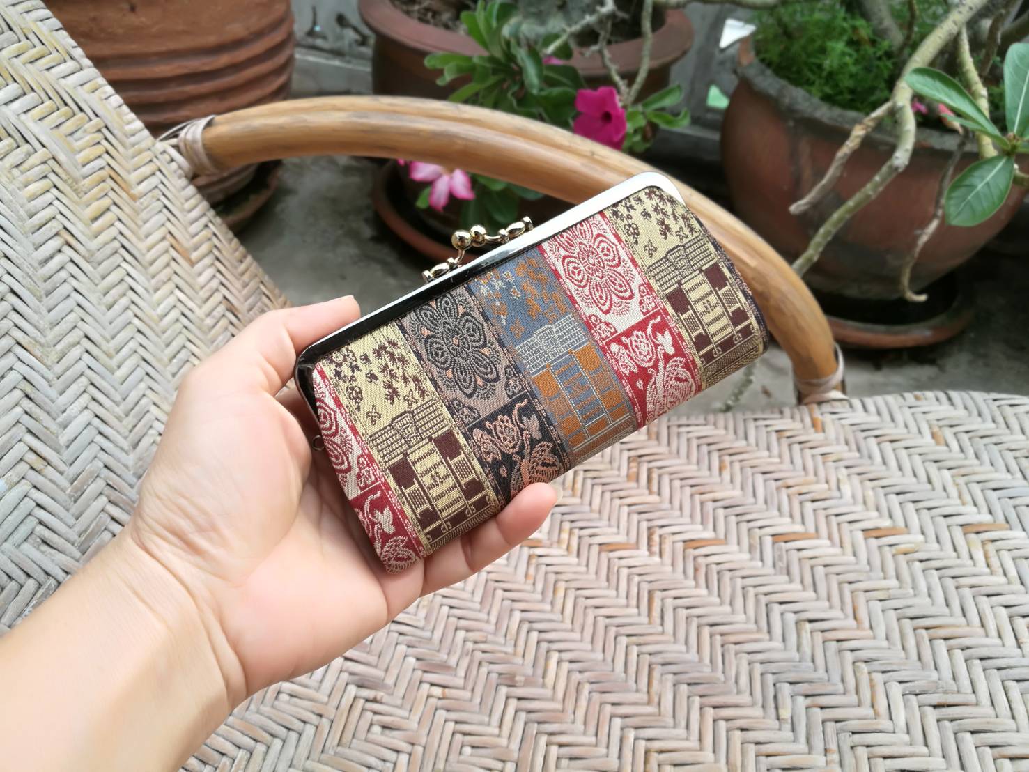 กระเป๋าสตางค์ป็อกแป็ก ใส่เงิน ของจุกจิก สวยมาก /ของใหม่/