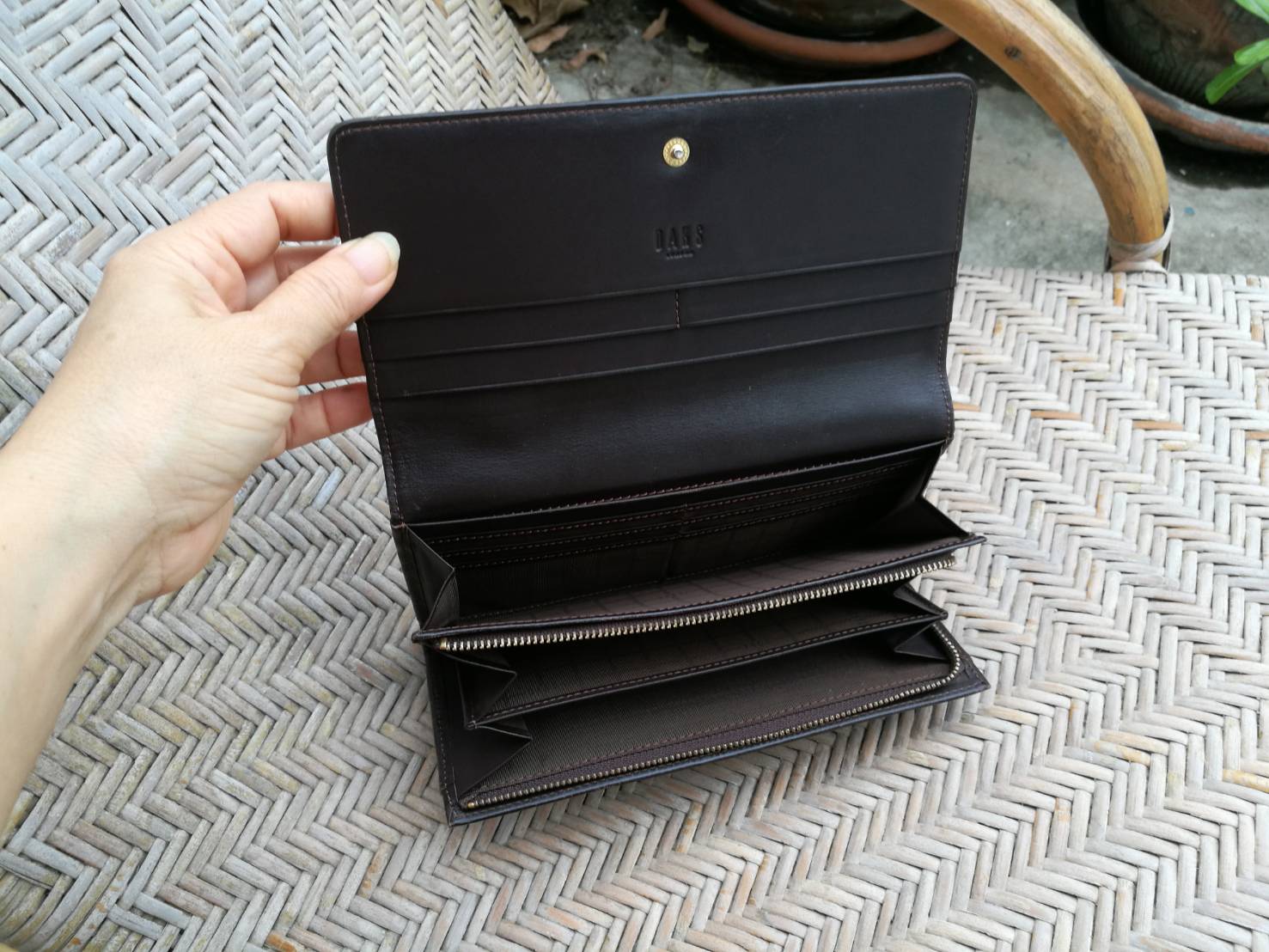 กระเป๋าสตางค์ DAKS สวยมาก ช่องเยอะ