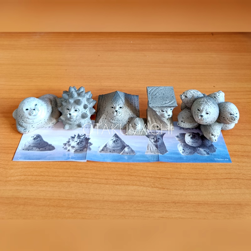 กาชาปองฟิกเกอร์แมวน้ำ Panda Hole Seal Object