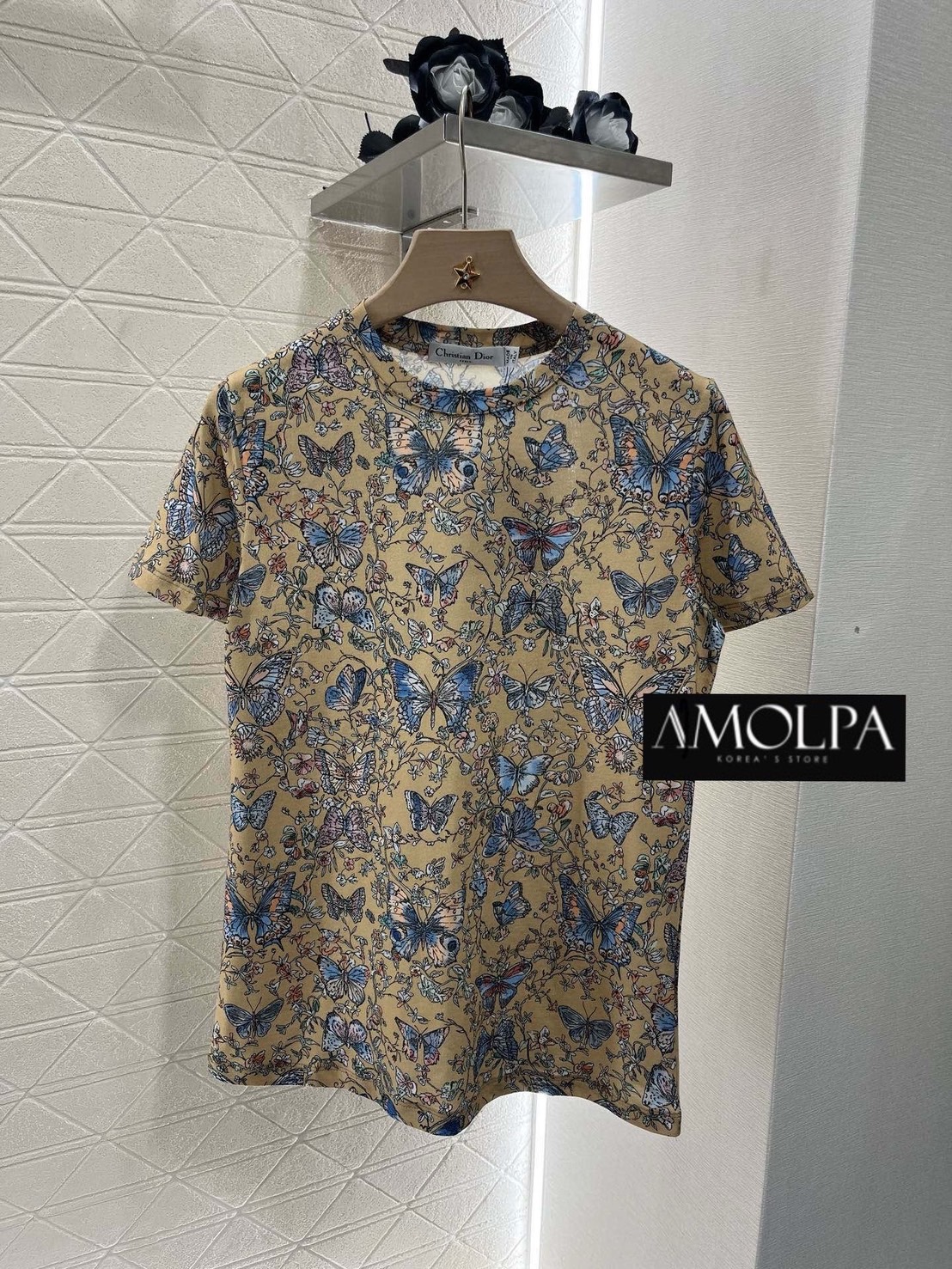 เสื้อยืด CD ลายผีเสื้อ สวยเด่น ลายใหม่ชนช๊อปป ใส่สบาย : สินค้าคุณภาพ (พร้อมส่ง)