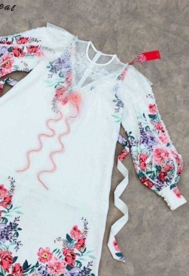 Maxi dress แม็กซี่เดรสตัวยาวทรงสวย ท่อนแขนยาวพองทรงฝักทองสวยอลัง ช่วงอกมี ดีเทลสวยด้วยผ้าลูกไม้เนื้อนุ่มสวยแต่งระบาย : สินค้าคุณภาพ (พร้อมส่ง)